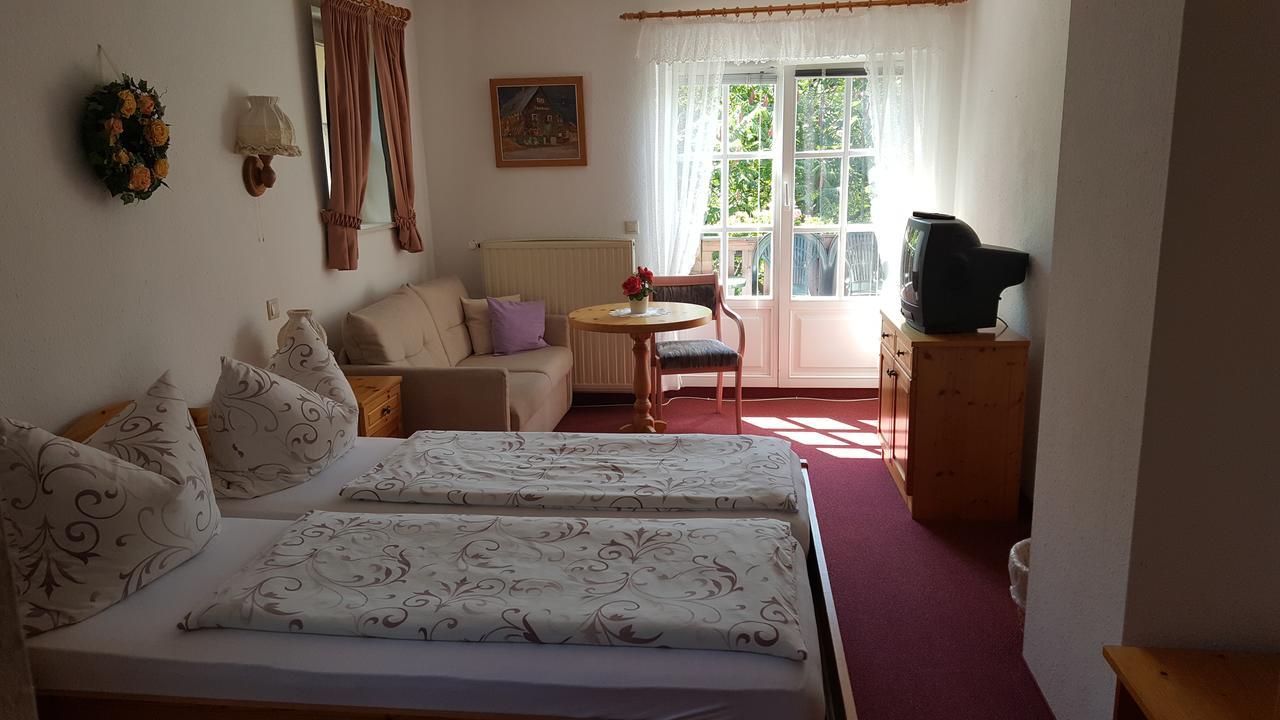 Hotel Jaegerheim Loebsal Lobsal Esterno foto